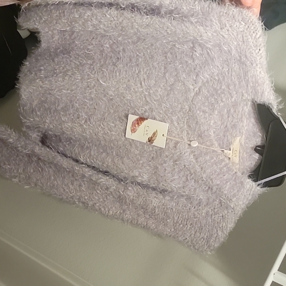 C and V sweater